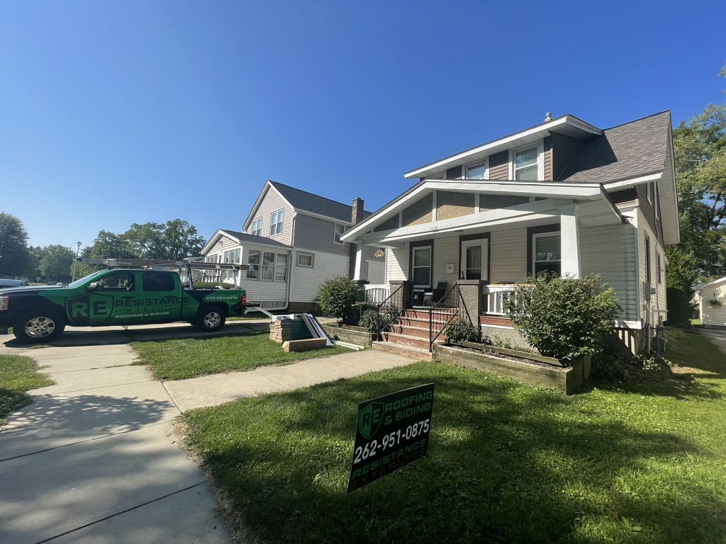 426 South State Street , Oconomowoc, WI, US