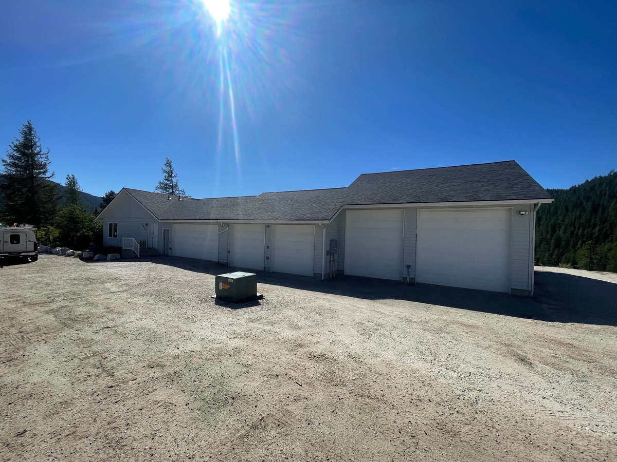3267 Crest Drive , Chewelah, WA, US