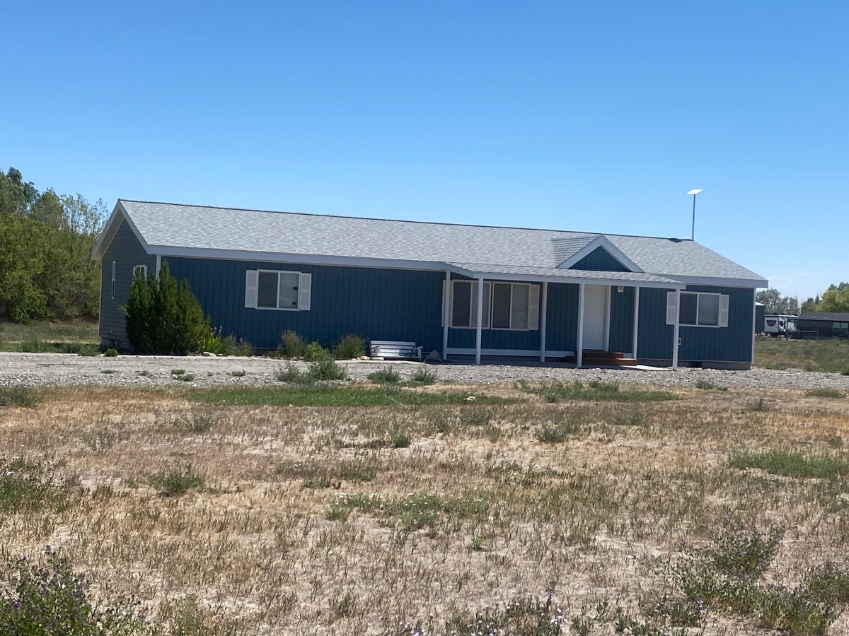 750 West Grand Avenue , Arco, ID, US