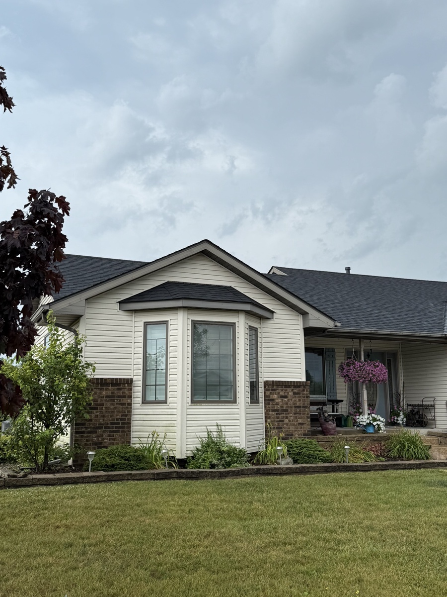 17305 Marion Drive , Lowell, IN, US