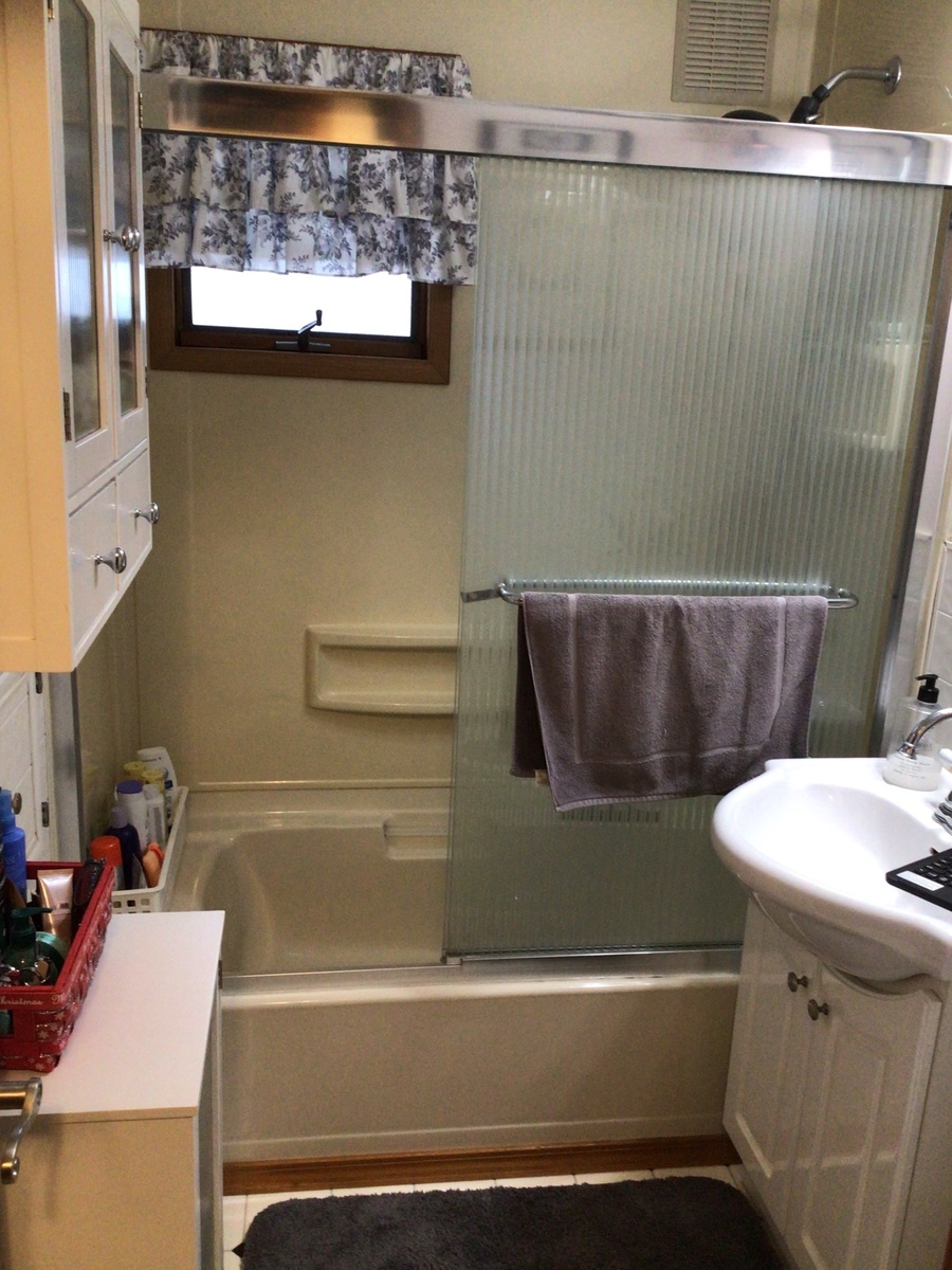 Tonawanda, NY, 14150, US