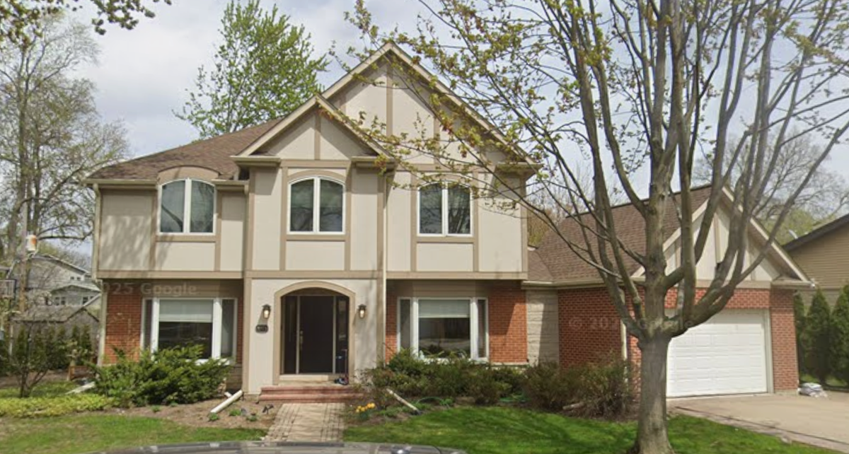 8921 Pottawattami Drive , Skokie, IL, US