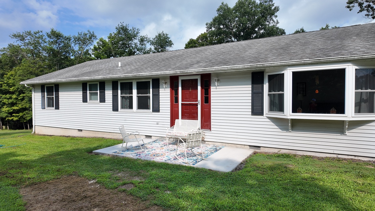 Berkeley Springs, WV, 25411, US