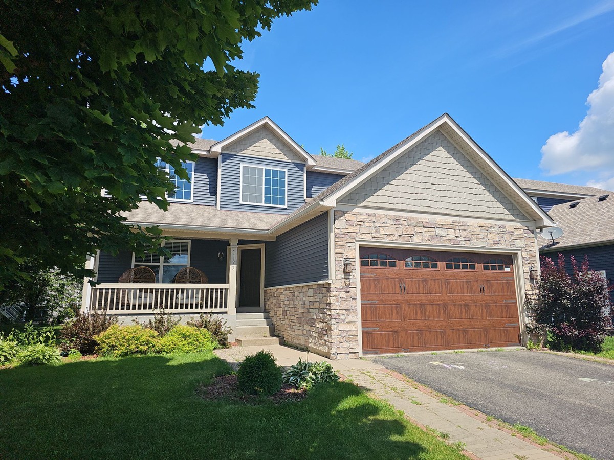 11628 Arnold Palmer Drive , Blaine, MN, US
