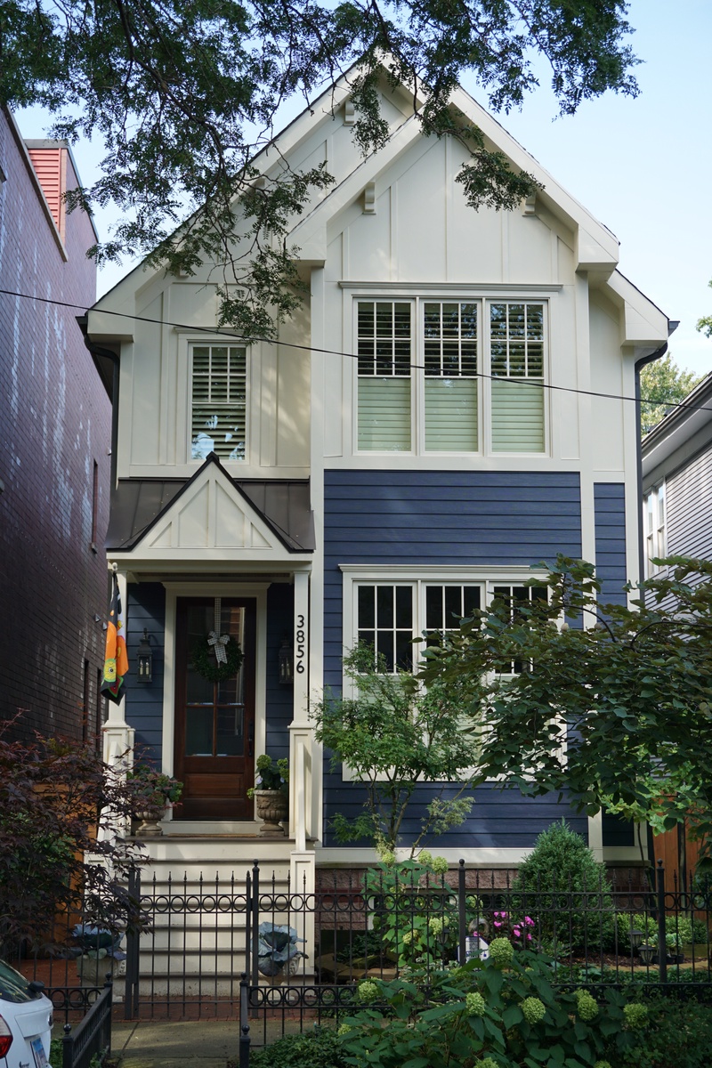 3856 North Paulina Street , Chicago, IL, US