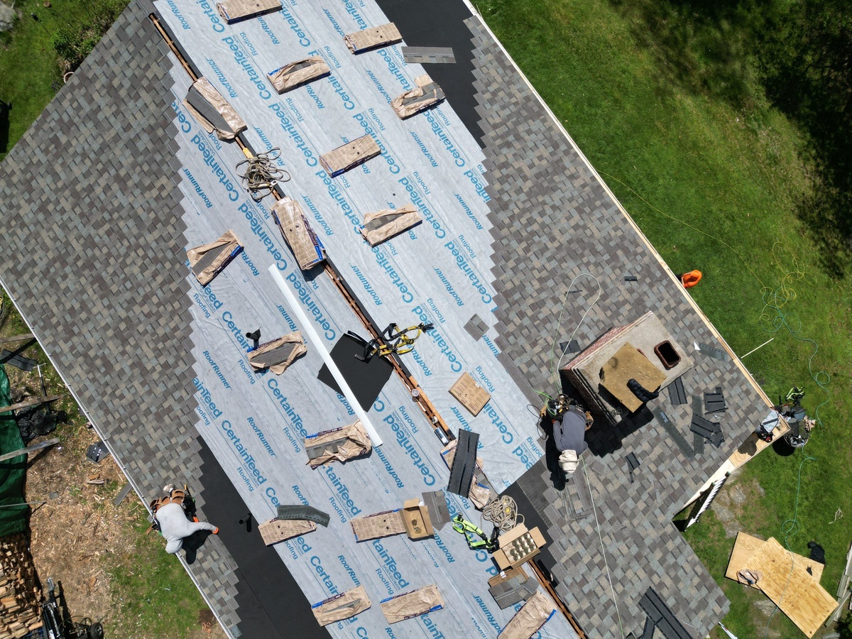 590 Sawmill Hill Road , Sterling, CT, US