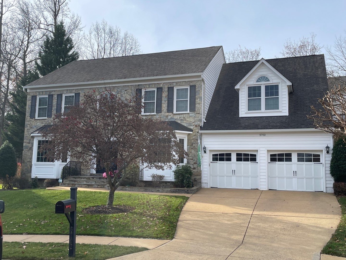 5702 Barbmor Court , Alexandria, VA, US