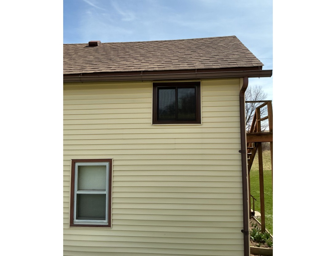 516 Dorchester Drive , Dorchester, IA, US