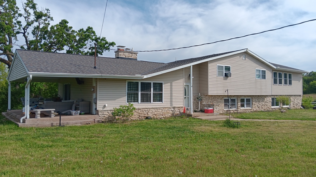 33507 Janesville Road , Mukwonago, WI, US
