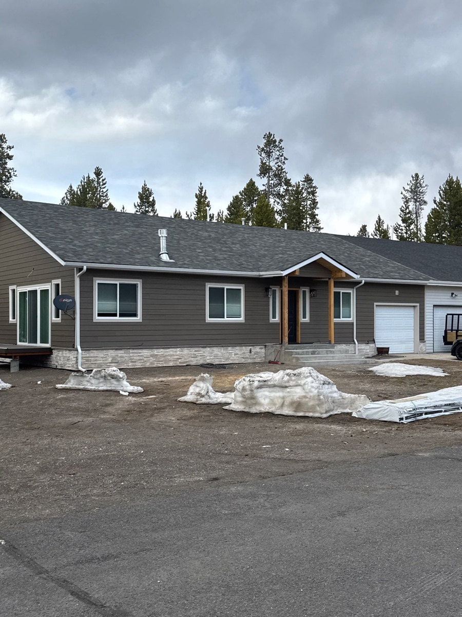 343 Washburn Circle , West Yellowstone, MT, US