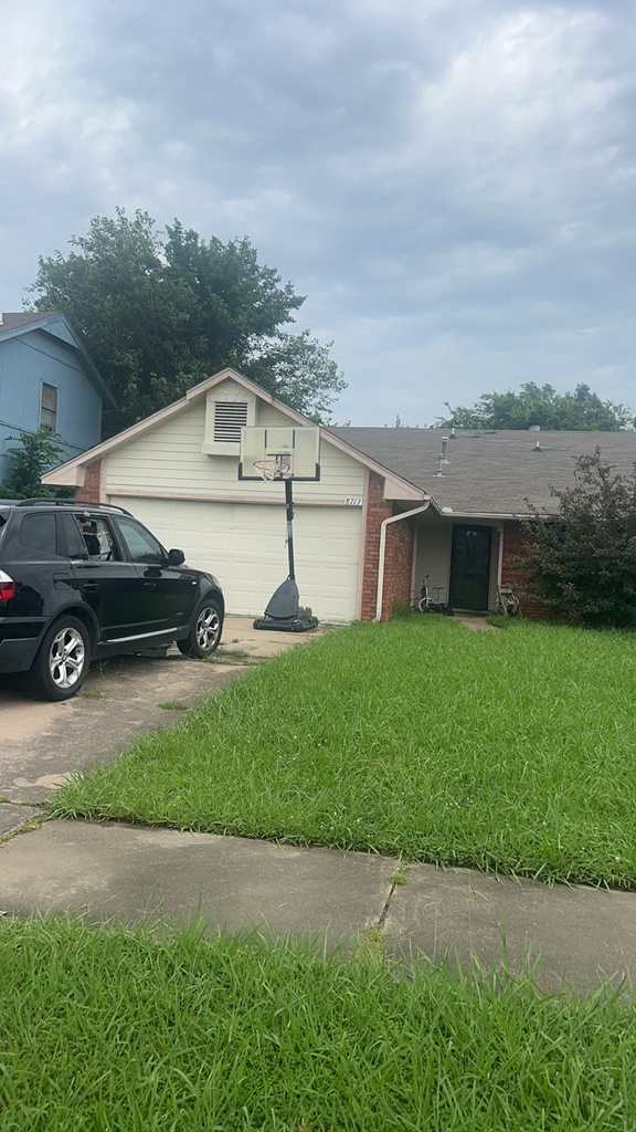 8713 East 60th Place , Tulsa, OK, US