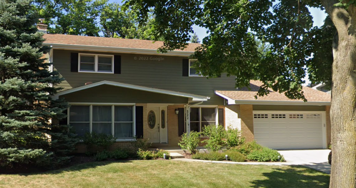 522 East Juniper Drive , Palatine, IL, US