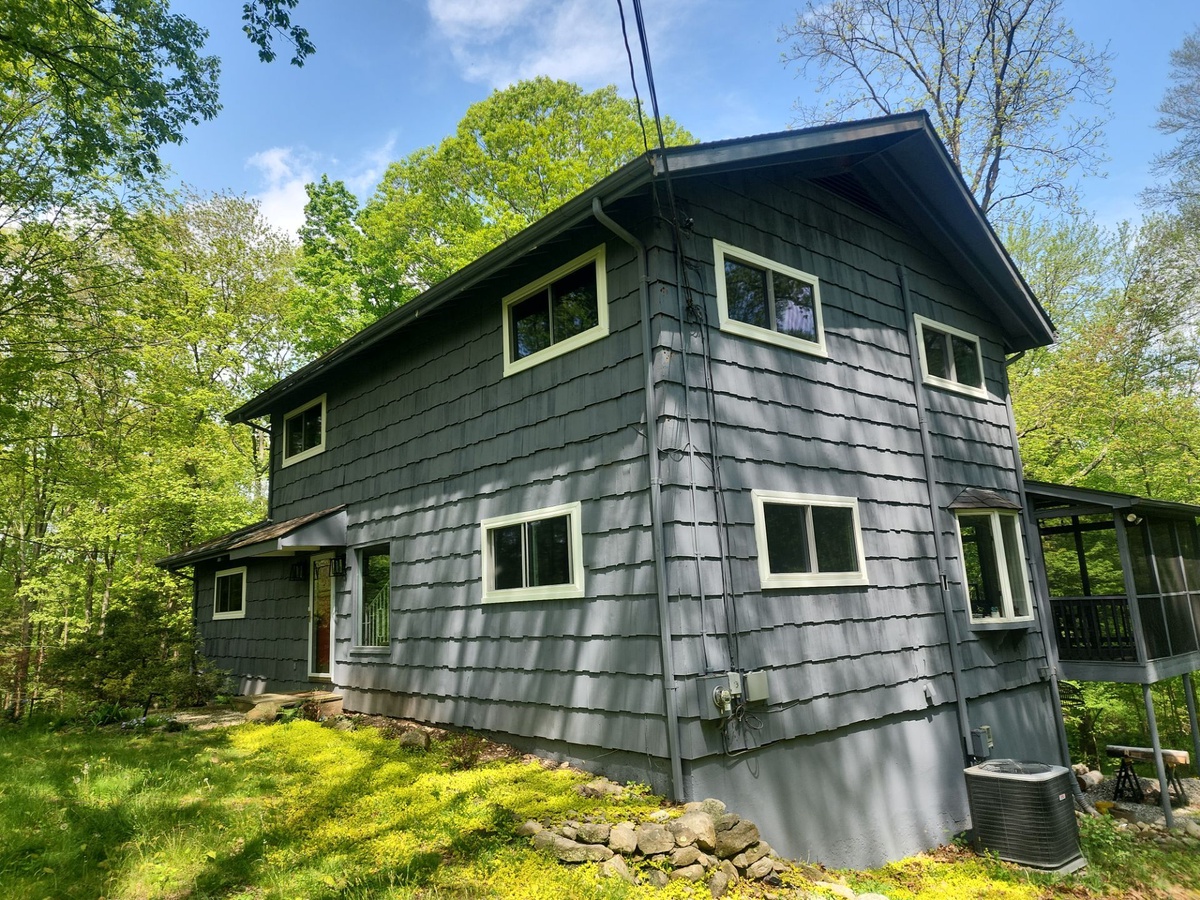 36 Blue Spruce Circle , Weston, CT, US