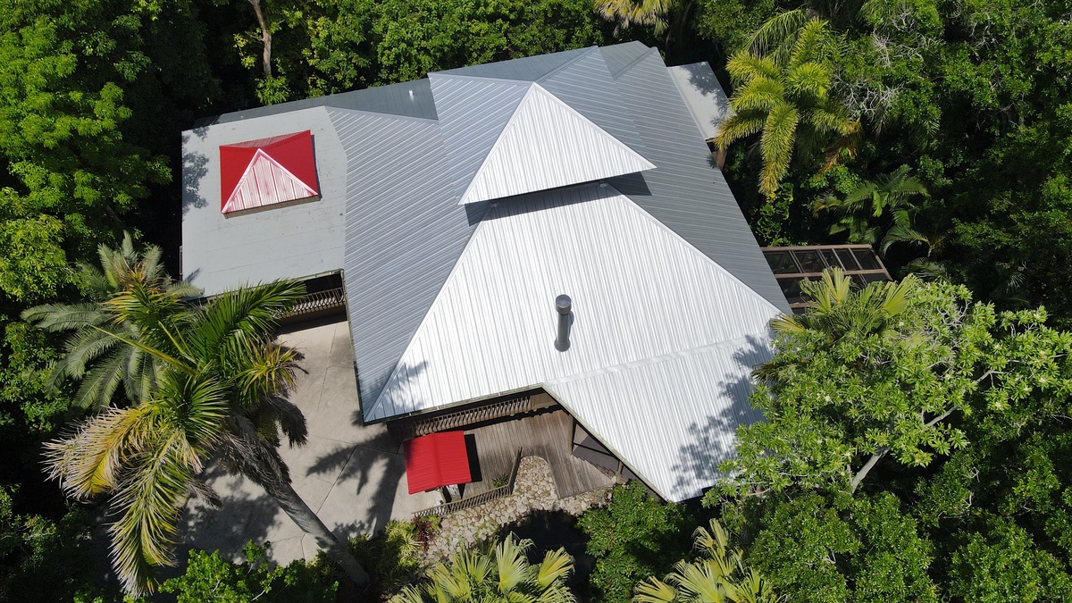 2613 Temple Street , Sarasota, FL, US