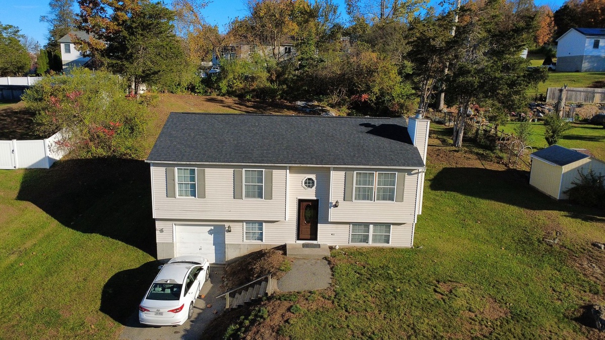 11 Hemlock Lane , Wingdale, NY, US