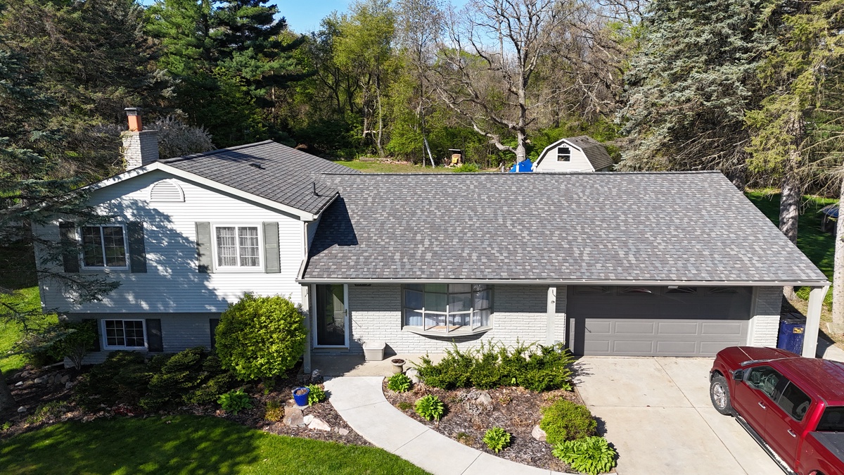 11475 Orchardview Drive , Fenton, MI, US