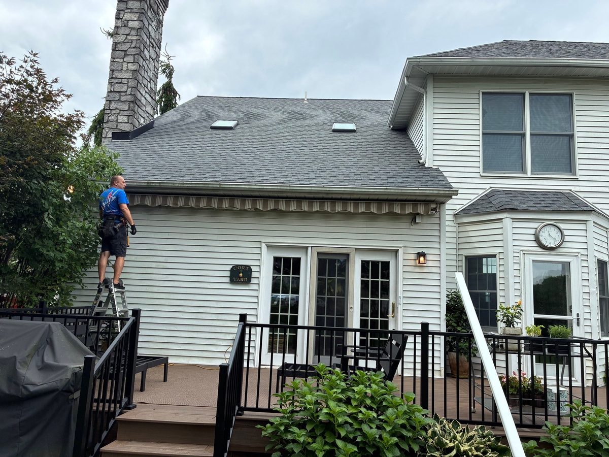 5231 Aberdene Street , Center Valley, PA, US
