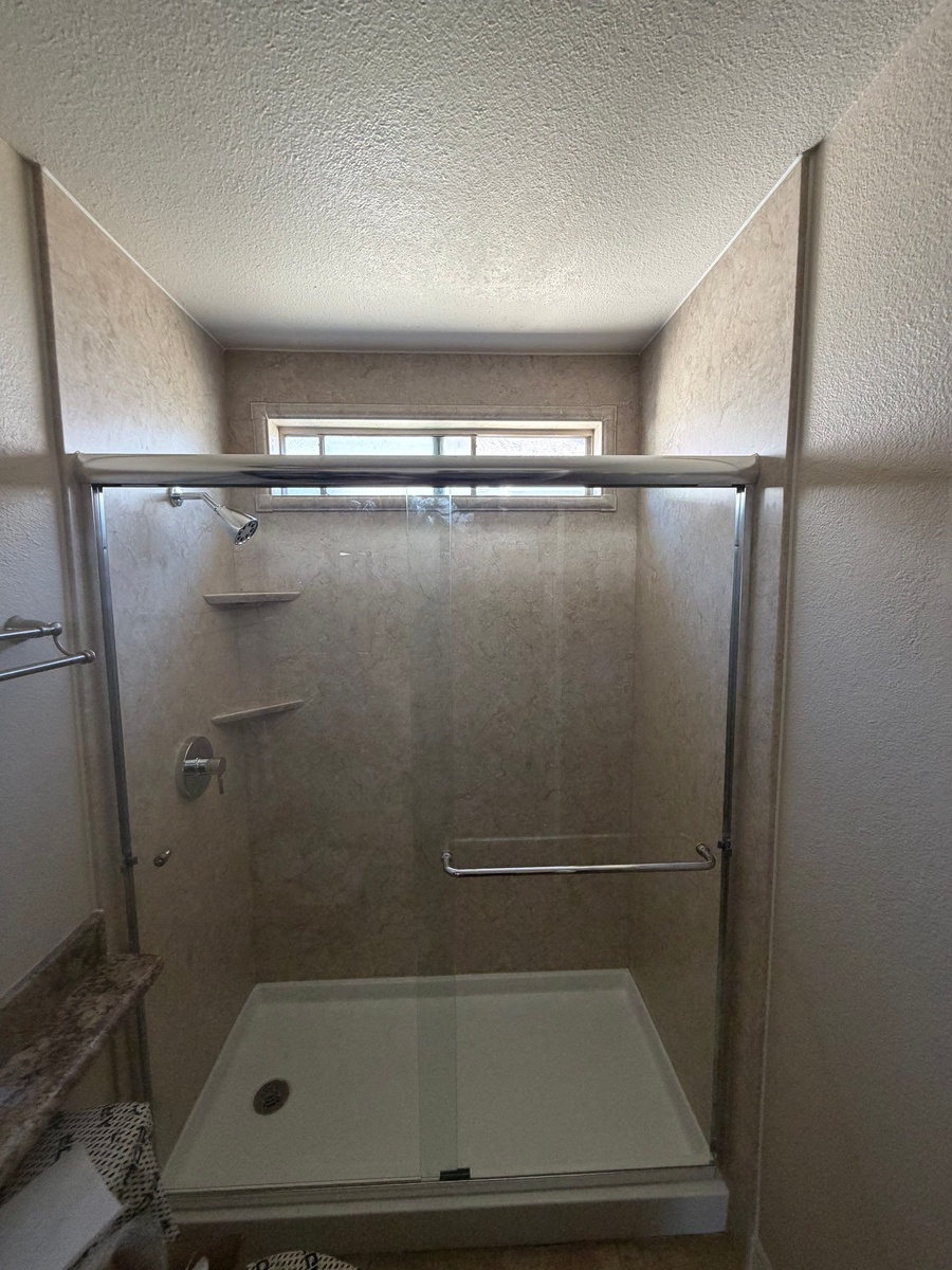 Santee, CA, 92071, US