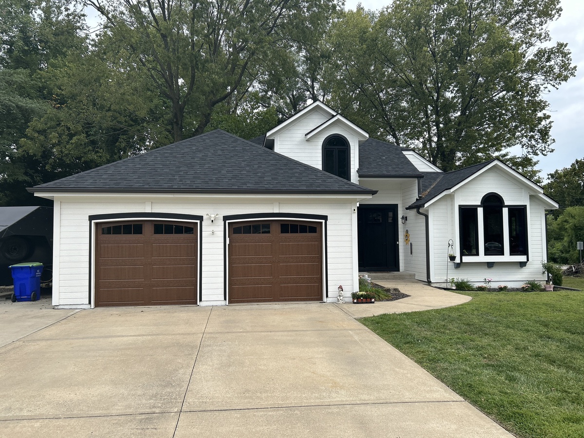 1857 South 105 Terrace , Edwardsville, KS, US