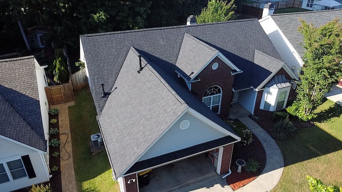 134 Lake Cove Approach , Newnan, GA, US