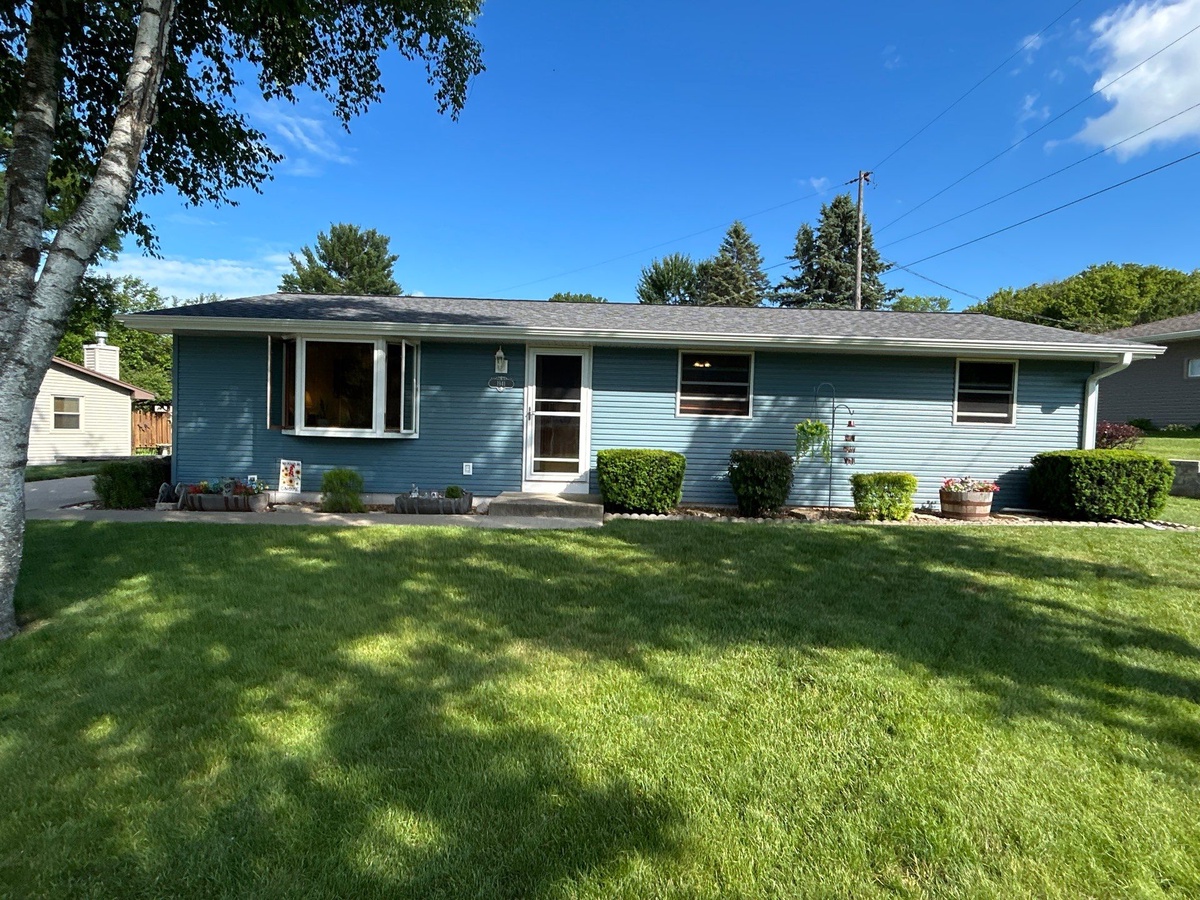 1941 Strawberry Lane , Green Bay, WI, US