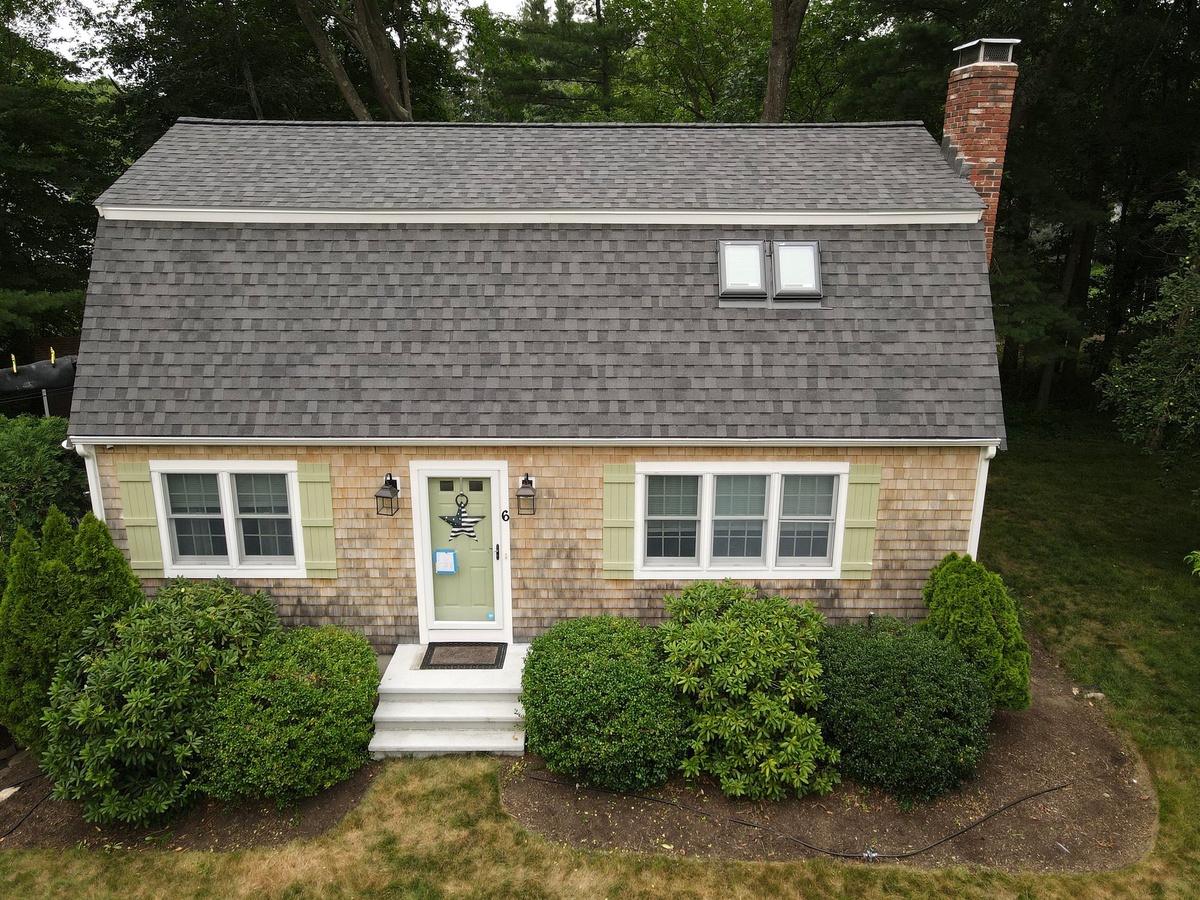 6 Bell Drive , Whitman, MA, US