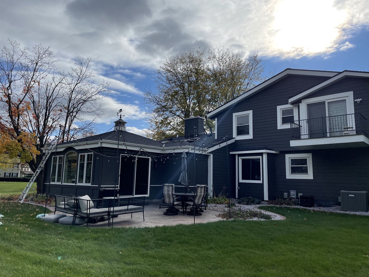 W353N6094 Bayshore Circle , Oconomowoc, WI, US