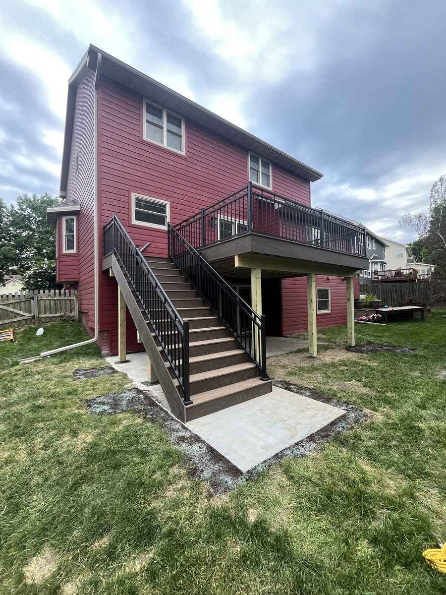 7013 Dakota Drive , West Des Moines, IA, US
