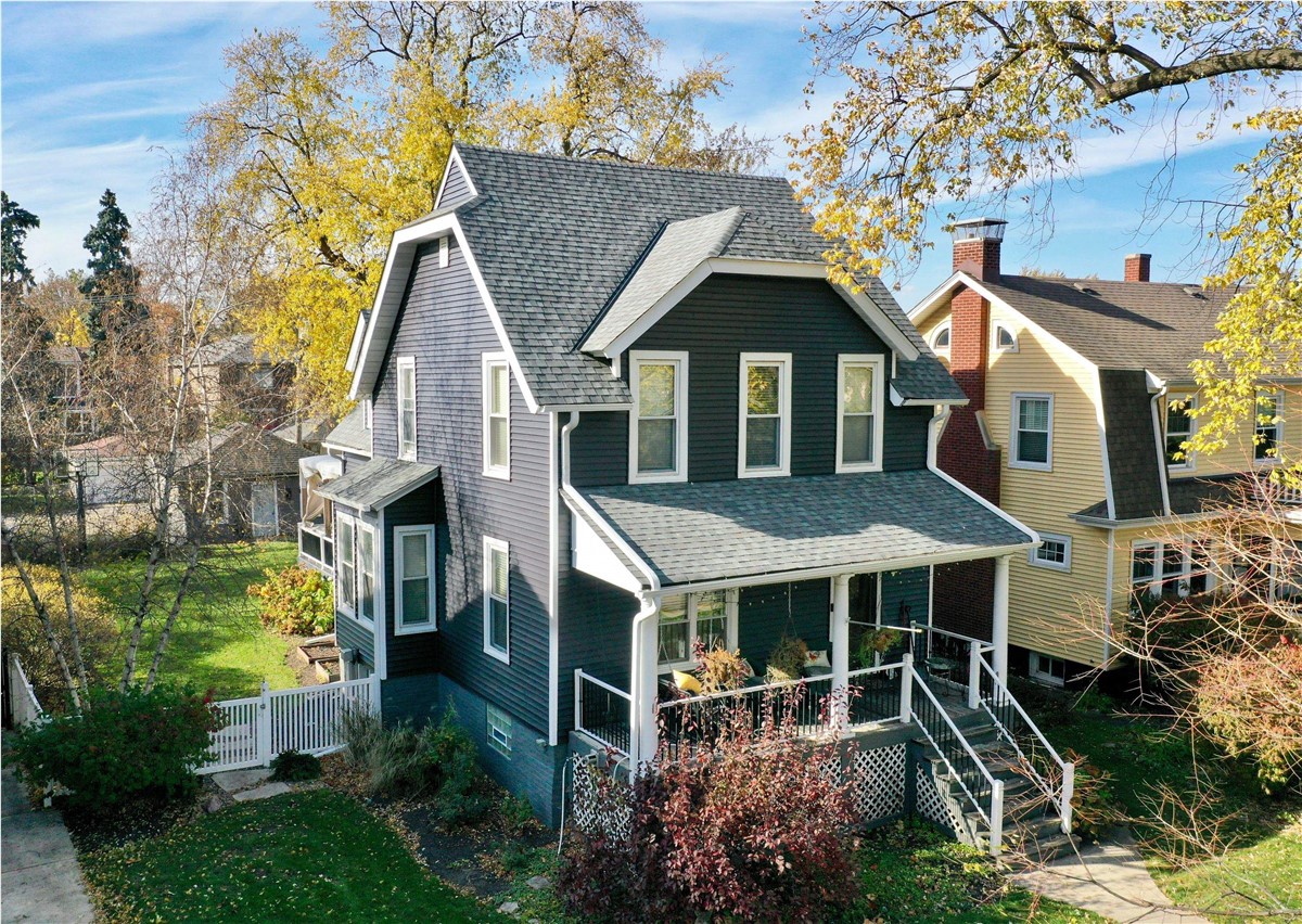 6830 North Oleander Avenue , Chicago, IL, US