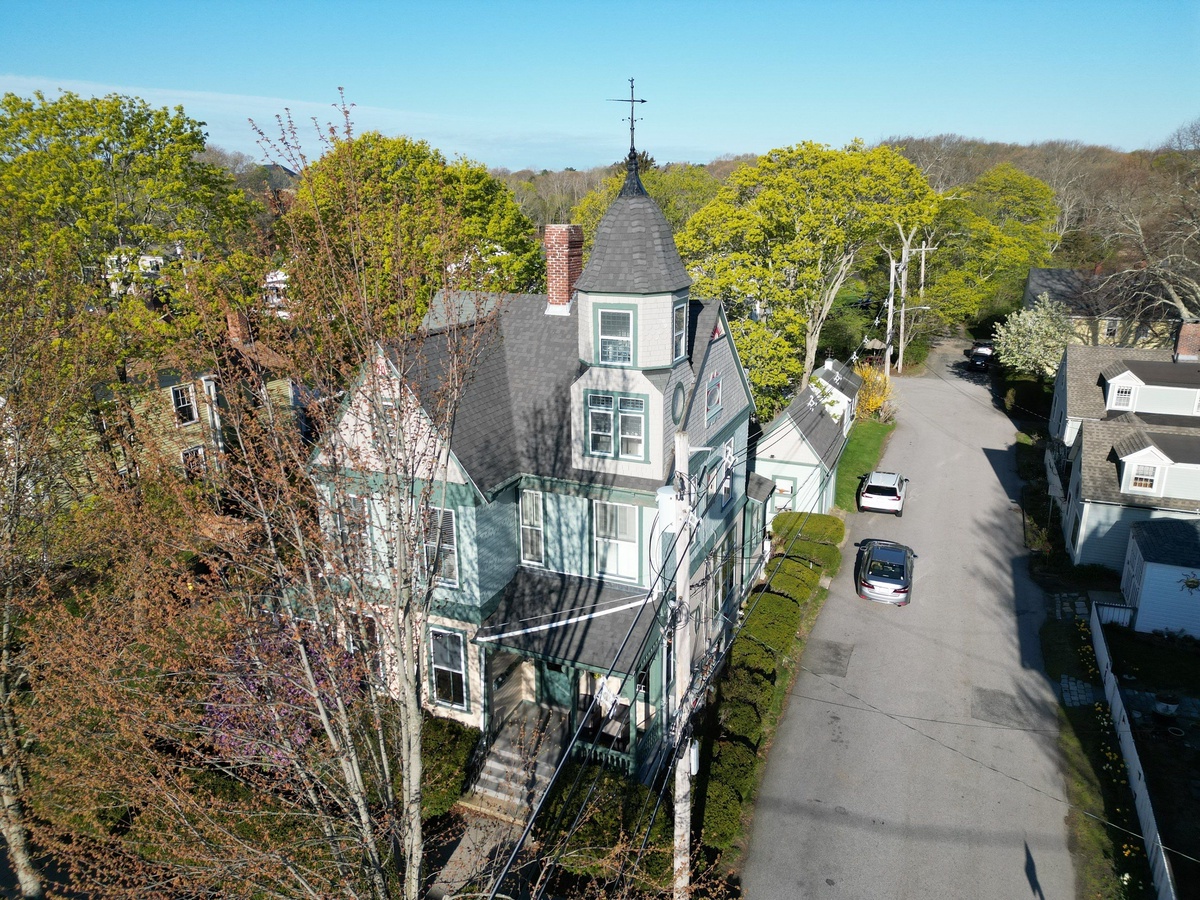 38 Brown Street , North Kingstown, RI, US