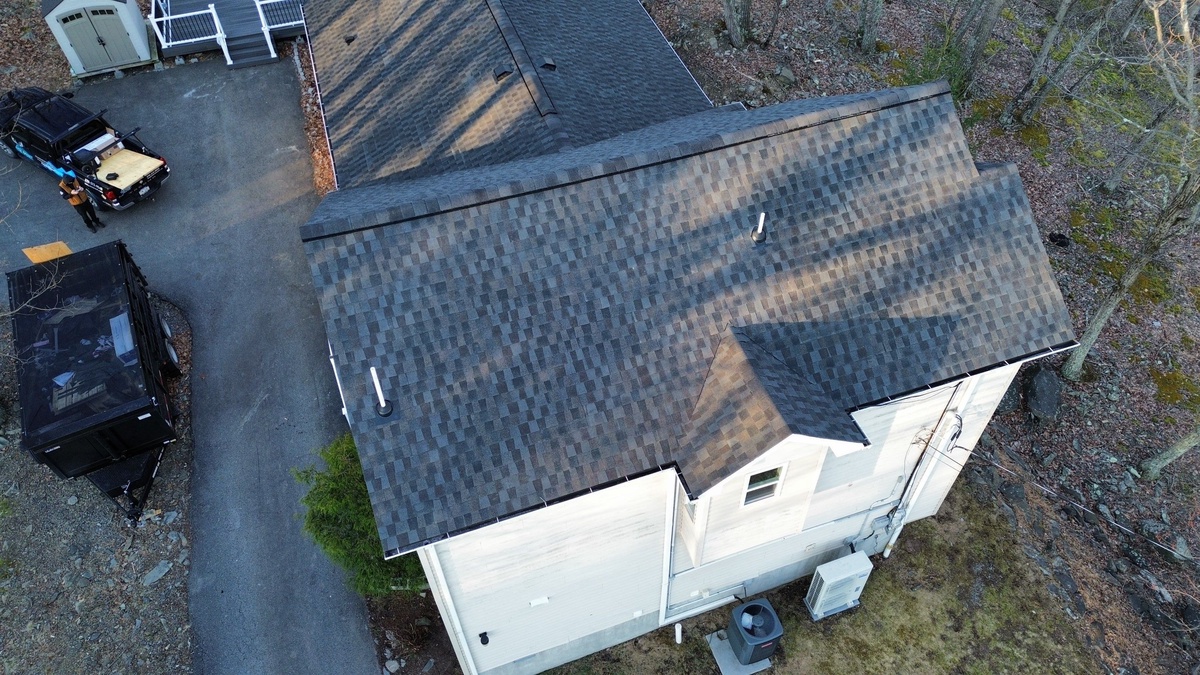 5104 Lake Drive , East Stroudsburg, PA, US