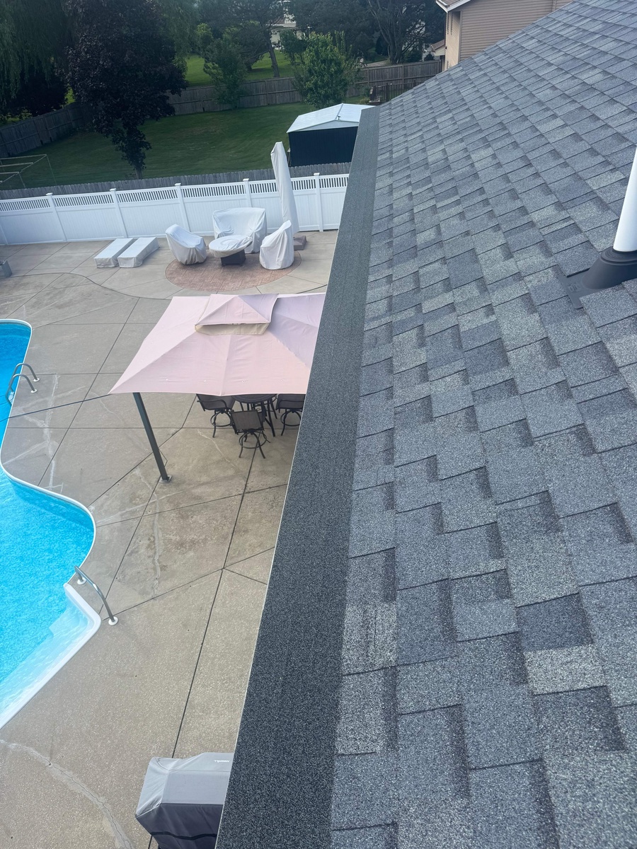 N109W16342 Hawthorne Drive , Germantown, WI, US