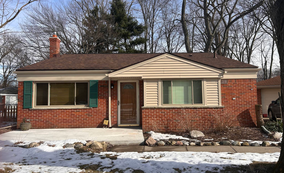 19784 Weyher Street , Livonia, MI, US
