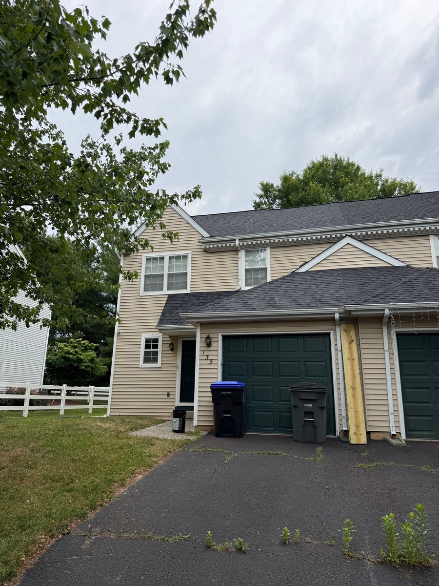 135 Azalea Circle , Royersford, PA, US