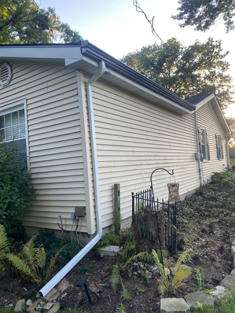 525 South Wabash Street , Hobart, IN, US
