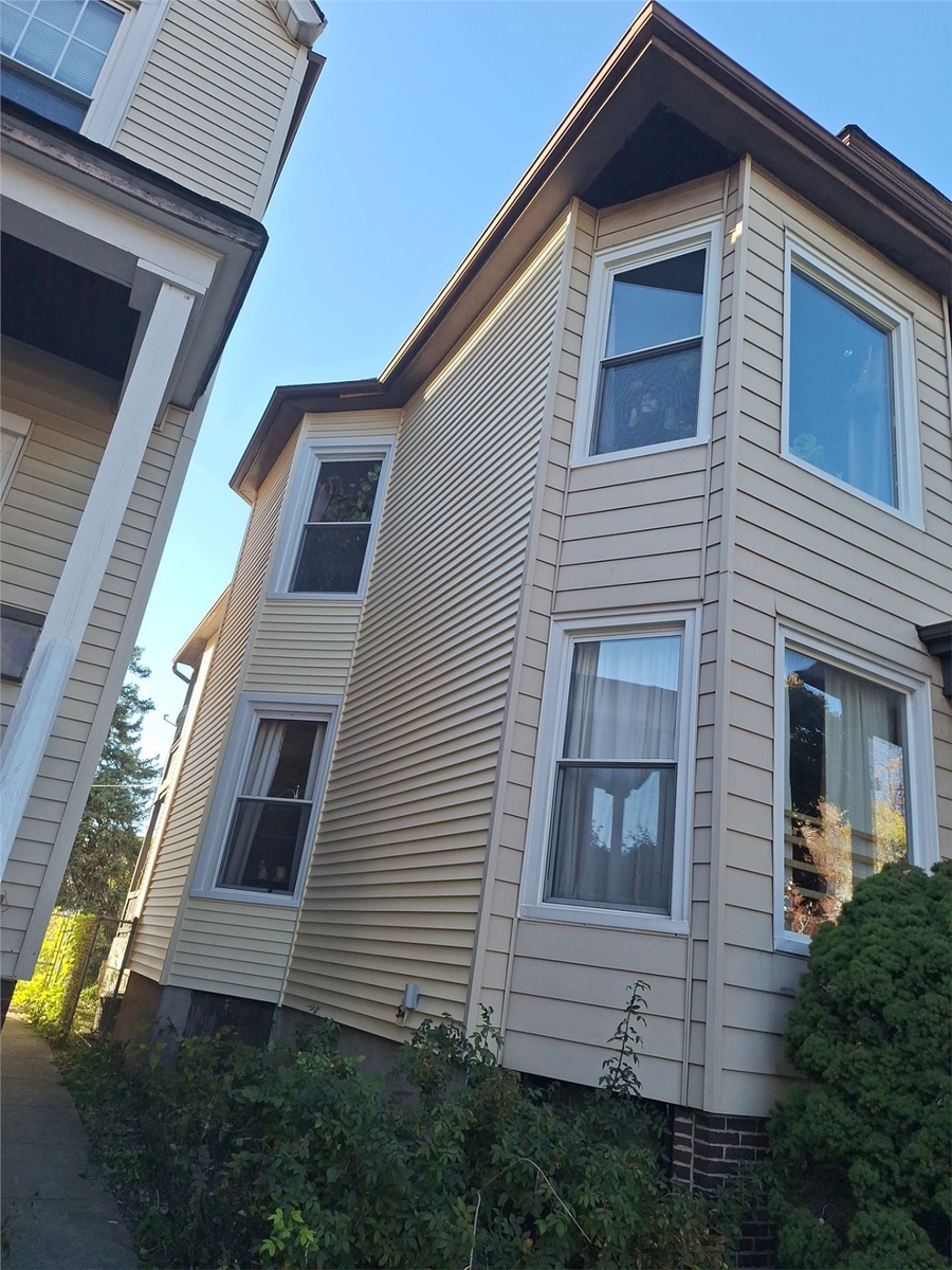2248 North Lawndale Avenue , Chicago, IL, US
