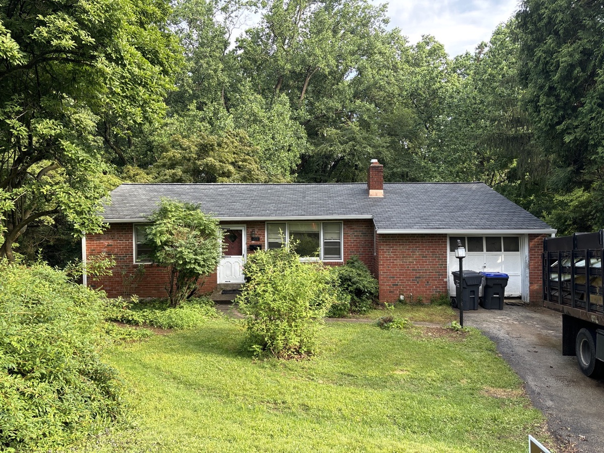 214 Dayleview Road , Berwyn, PA, US