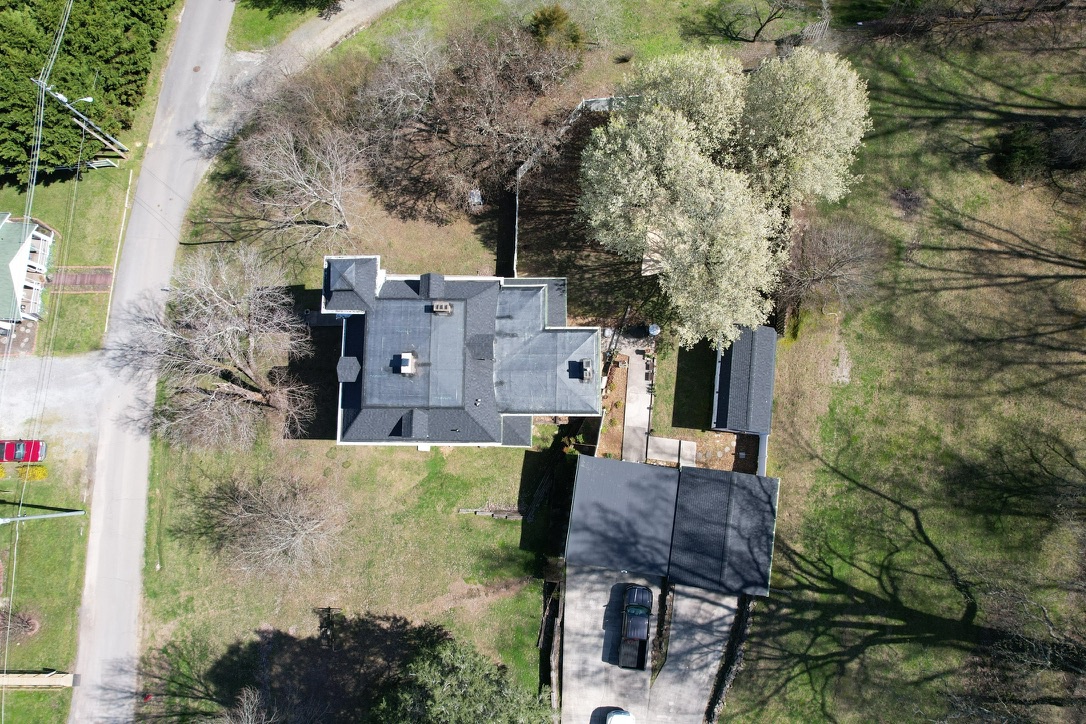 115 Morgan Street , Oliver Springs, TN, US