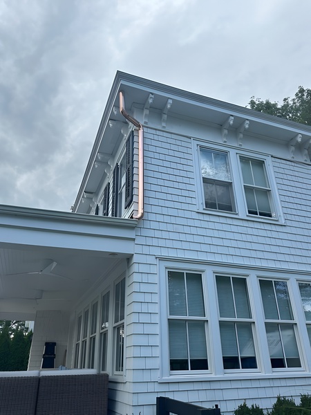 GKontos Inc — Gutters