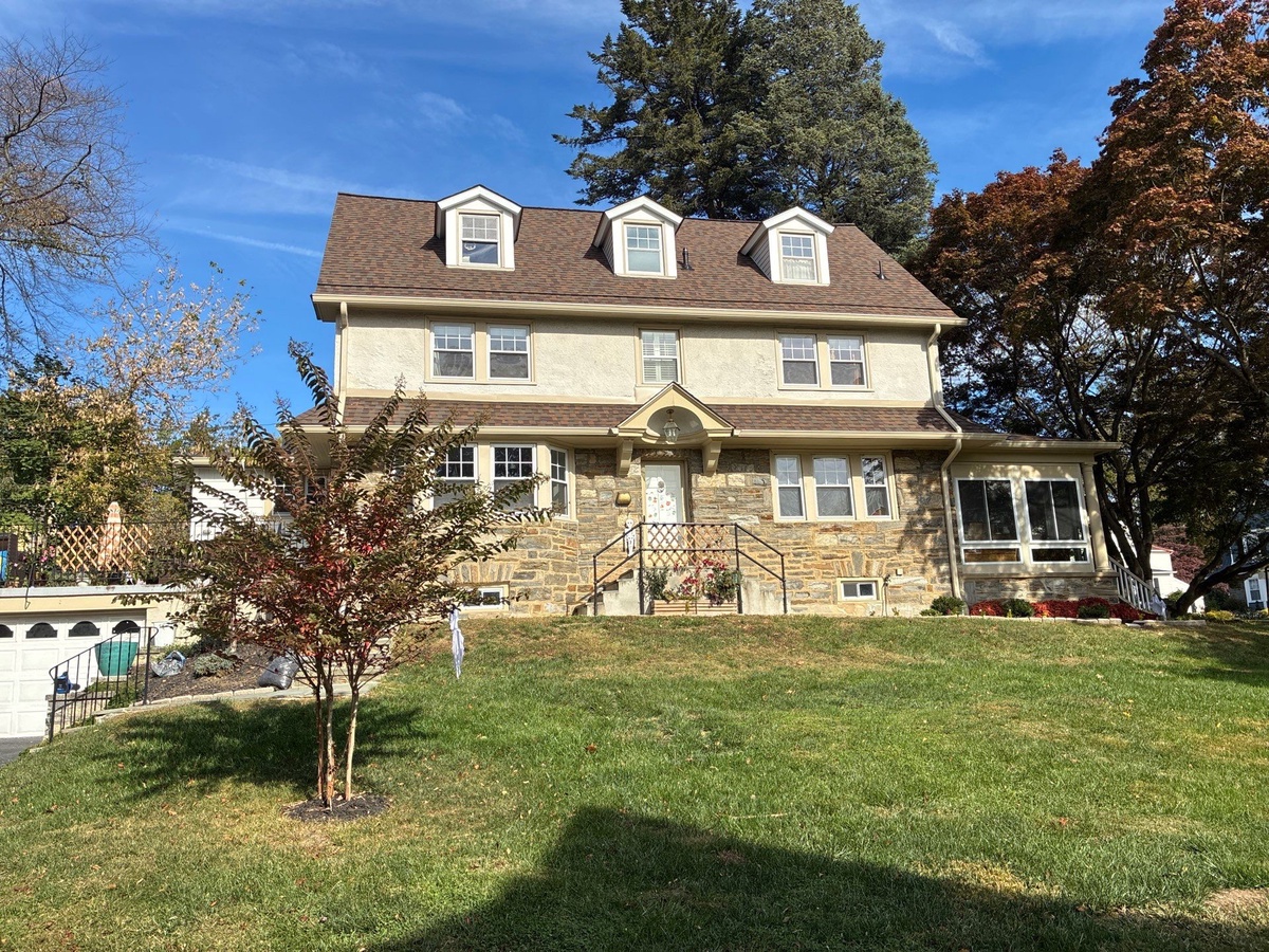 346 North Rolling Road , Springfield, PA, US
