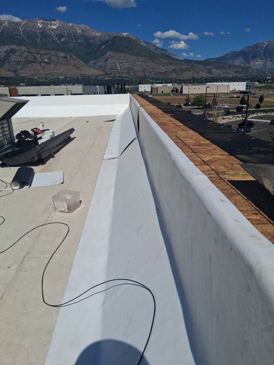 801 South Pleasant Grove Boulevard , Pleasant Grove, UT, US