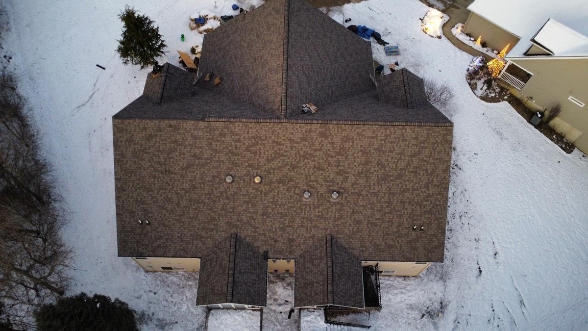 5021 Pinewood Ct , Jackson, MI, US