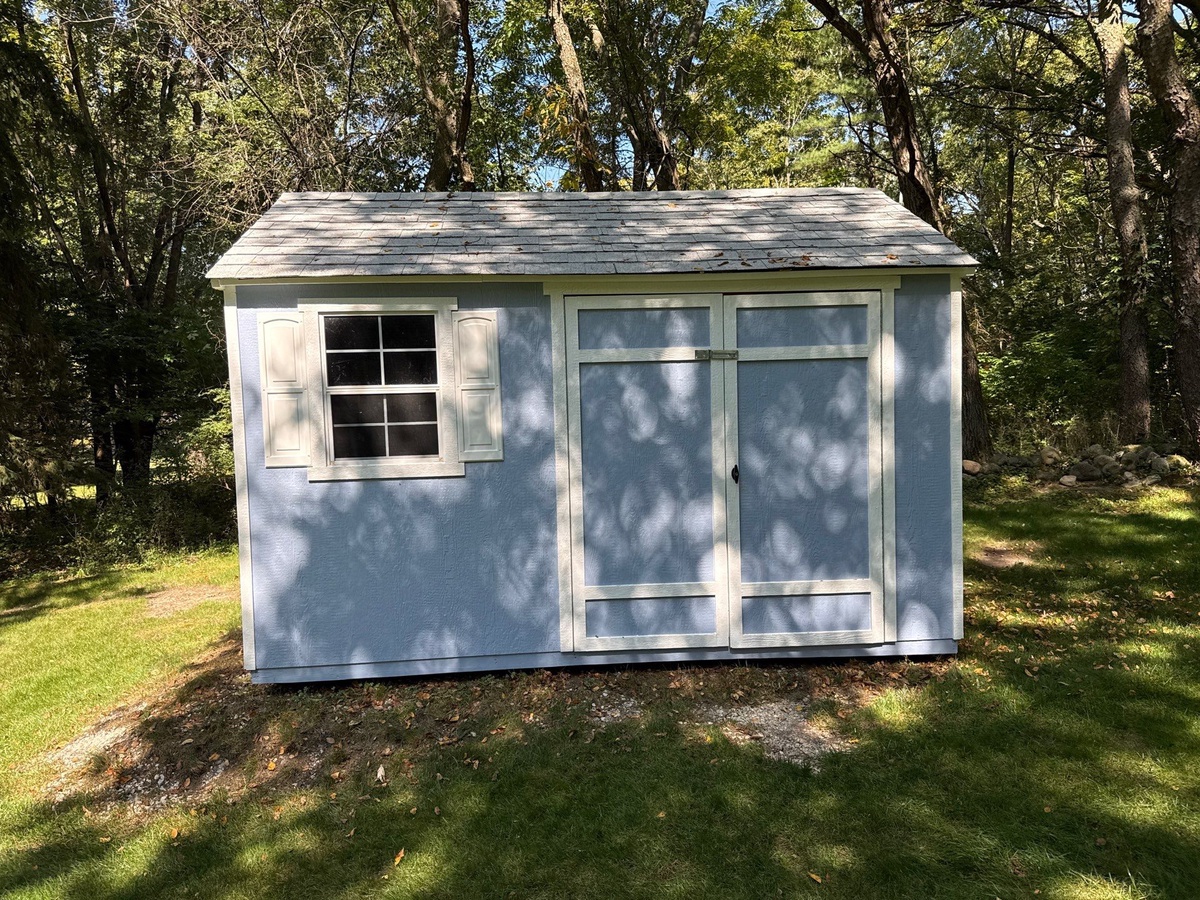 Pat H. W342S4098 Moraine Hills Drive, Dousman, WI