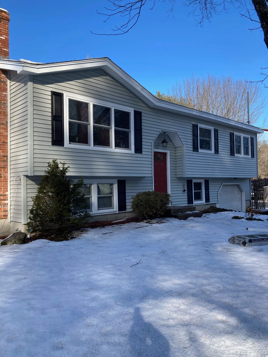68 Patten Road , Merrimack, NH, US