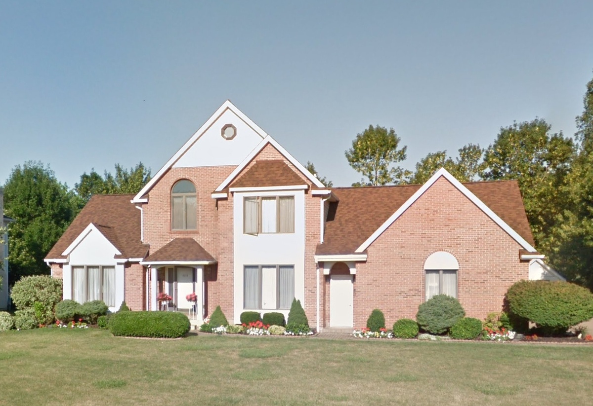6172 Clarence Lane North , East Amherst, NY, US