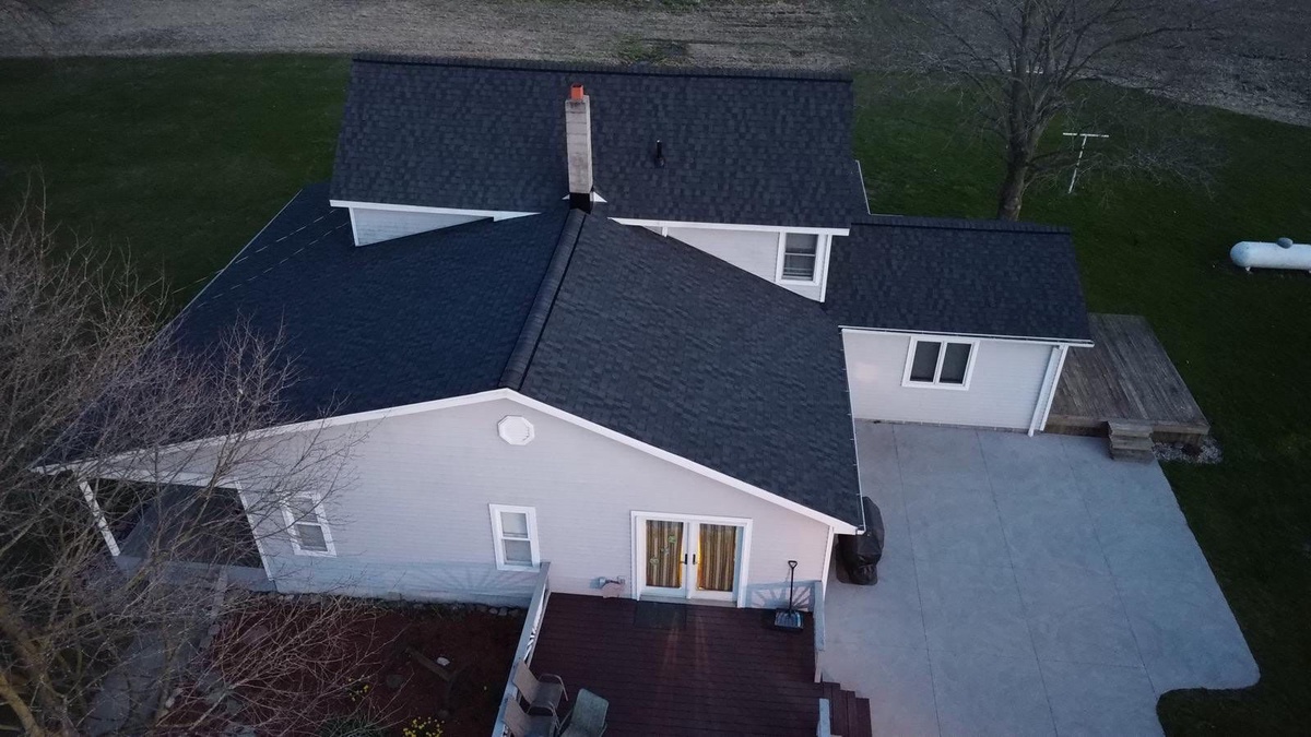 5220 Cooper Rd , Leslie, MI, US
