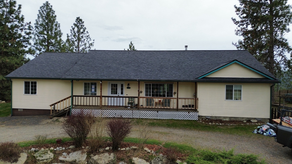 6378 Sundown Road , Nine Mile Falls, WA, US