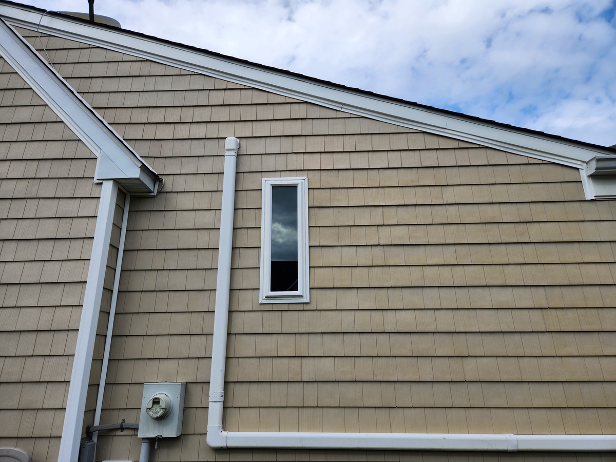 1713 Harbor Drive , Chester, MD, US