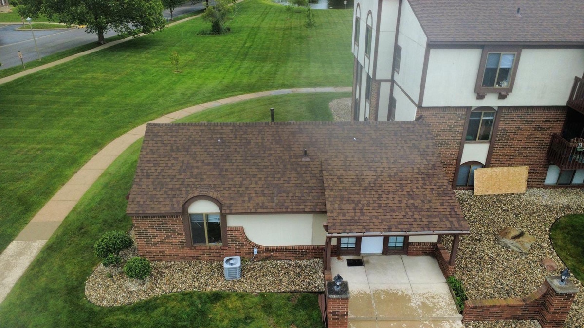3001 Trappers Cove Trail , Lansing, MI, US