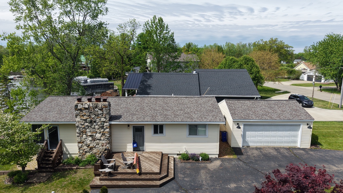 16220 Sunset Way , Linden, MI, US